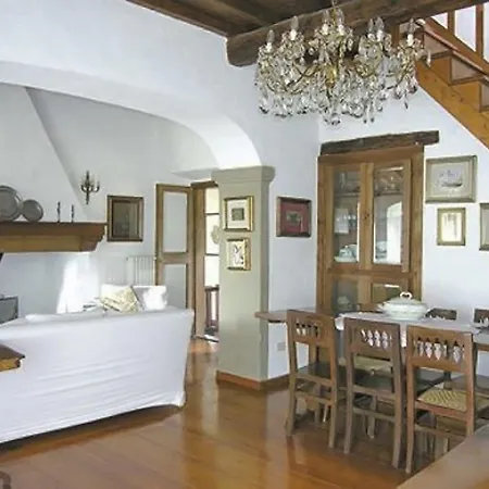Casale Le *